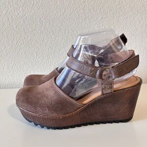 b.o.c. Brown Suede Platform Wedge Mules